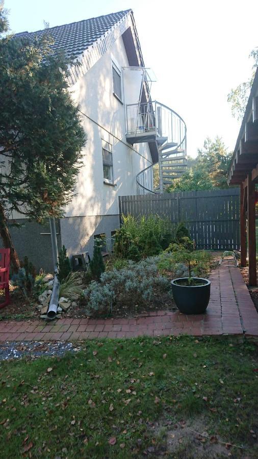 Klimatisiertes Ferienapartment An Der Stadtgrenze Von Berlin Gosen Luaran gambar